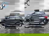Used 2022 Ford Explorer XLT w/ Equipment Group 202A image 2