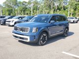 Certified 2024 Kia Telluride S w/ S Sunroof Package image 3