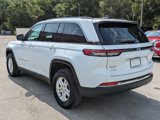 Used 2024 Jeep Grand Cherokee Laredo image 6