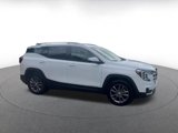 Used 2024 GMC Terrain SLT image 2