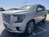Used 2021 GMC Yukon Denali w/ Denali Ultimate Package image 3