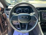 Used 2025 Jeep Grand Cherokee L Altitude image 5