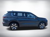 New 2025 Mitsubishi Outlander SEL image 2