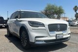 Used 2020 Lincoln Aviator Reserve w/ Equipment Group 201A image 2
