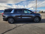 New 2025 Kia Carnival EX image 4