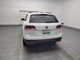Used 2021 Volkswagen Atlas SE image 6