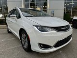 Certified 2017 Chrysler Pacifica Platinum image 2