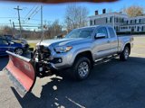 Used 2018 Toyota Tacoma TRD Sport image 3