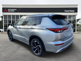 New 2025 Mitsubishi Outlander 4WD Plug-In Hybrid image 3