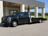 Used 2024 Ford F450 Platinum w/ FX4 Off-Road Package image 3