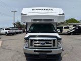 Used 2022 Ford E-450 and Econoline 450 Super Duty w/ Motorhome Prep Package image 3