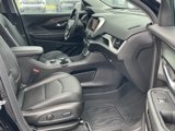 Used 2024 GMC Terrain SLT w/ Infotainment Package II image 5