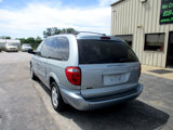 Used 2006 Dodge Grand Caravan SXT image 3