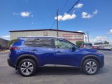Used 2022 Nissan Rogue SV w/ SV Premium Package image 2