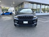 New 2025 Jeep Grand Cherokee Altitude image 2