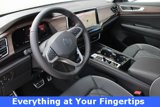 New 2025 Volkswagen Atlas SEL Premium R-Line image 2