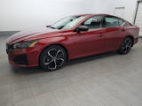Used 2023 Nissan Altima 2.5 SR w/ SR Premium Package image 2