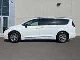 Used 2023 Chrysler Pacifica Limited image 4
