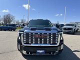 Used 2024 GMC Sierra 2500 Denali w/ Denali Reserve Package image 2