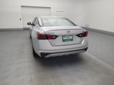 Used 2023 Nissan Altima 2.5 SV image 6