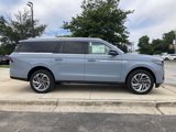 New 2025 Lincoln Navigator L Reserve image 2