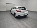 Used 2017 Chevrolet Cruze LT image 5