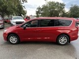 New 2026 Chrysler Pacifica Select image 5