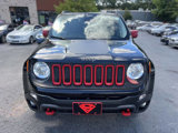 Used 2016 Jeep Renegade Trailhawk w/ Premium Trailhawk Package image 2