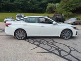 Used 2023 Nissan Altima 2.5 SL image 2