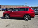 New 2025 Mitsubishi Outlander SE image 2