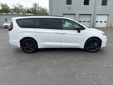 Used 2024 Chrysler Pacifica Touring-L w/ S Appearance Package image 2
