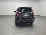 Used 2022 Jeep Renegade Latitude image 6