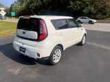 Used 2018 Kia Soul + image 5