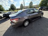 Used 2020 Toyota Camry L image 6