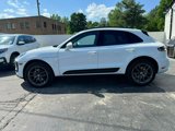 Used 2023 Porsche Macan image 2