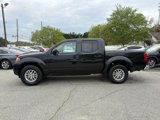 Used 2019 Nissan Frontier SV image 2