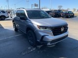 New 2025 Honda Pilot TrailSport image 3