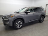 Used 2021 Nissan Rogue SV image 2