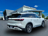 Used 2022 INFINITI QX60 Sensory w/ Vision Package image 4