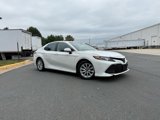 Used 2019 Toyota Camry image 2