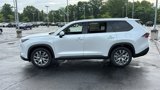 New 2025 Toyota Grand Highlander FWD image 4
