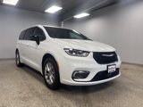 New 2025 Chrysler Pacifica Select image 2