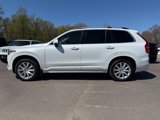 Used 2017 Volvo XC90 T6 Momentum image 2