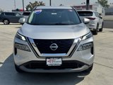 Used 2023 Nissan Rogue SV image 3
