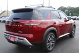 New 2025 Nissan Pathfinder Platinum image 5