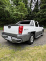 Used 2002 Chevrolet Avalanche 2WD image 3