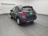 Used 2022 Chevrolet Trax LT w/ LT Convenience Package image 5