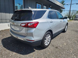 Used 2021 Chevrolet Equinox LT w/ Driver Convenience Package image 3