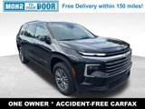 Used 2025 Chevrolet Traverse LT image 1