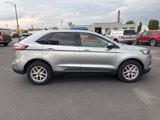 Used 2024 Ford Edge SEL w/ Convenience Package image 4